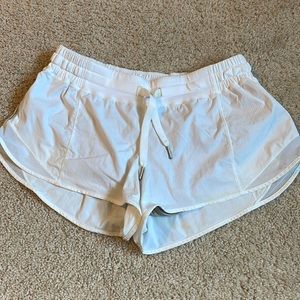 Lululemon Hotty Hot Short